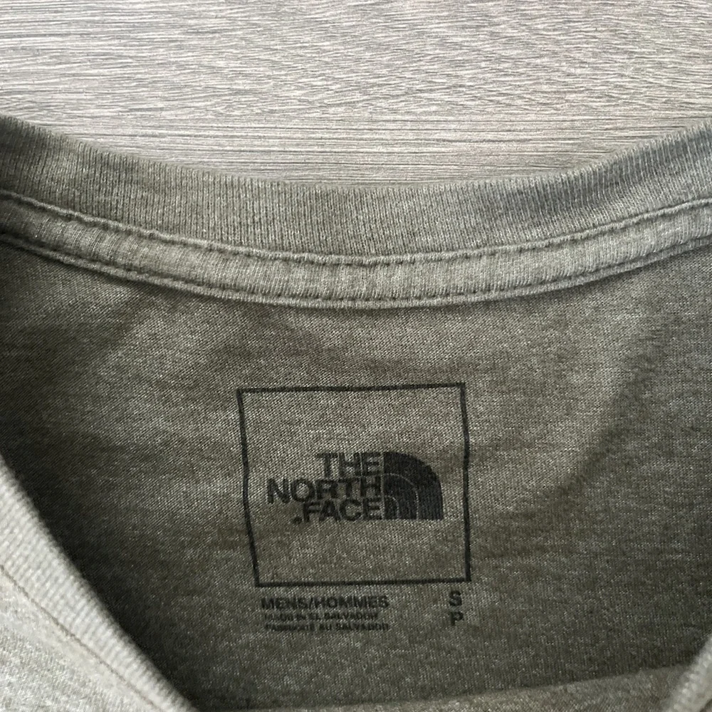 The North Face Mens S T Shirt Brown Heather Short Sleeve